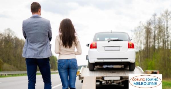 Top Reasons to Call A Towing Service